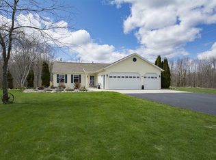 17440 Lakeview Dr, Maribel, WI 54227