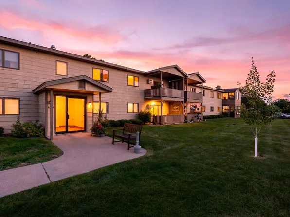 1806 Pioneer Rd APT 113, Red Wing, MN 55066