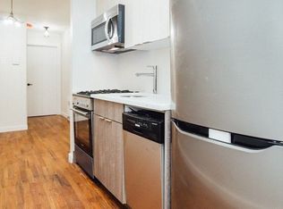104 Washington Ave #3R, Brooklyn, NY 11205