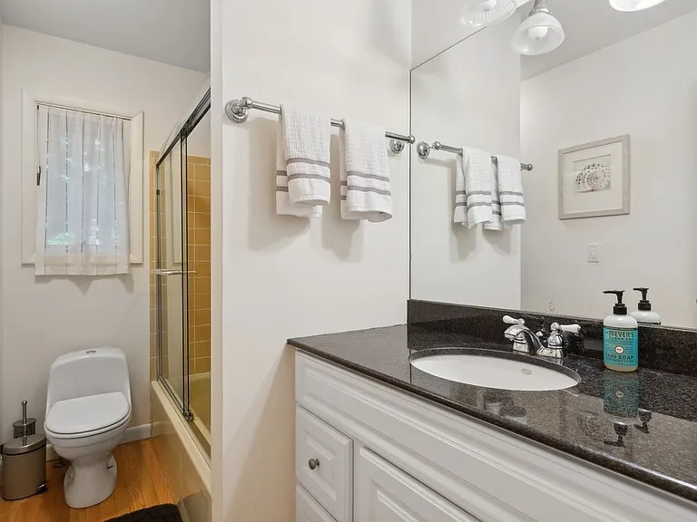 4 Spyglass Ln — Photo 24