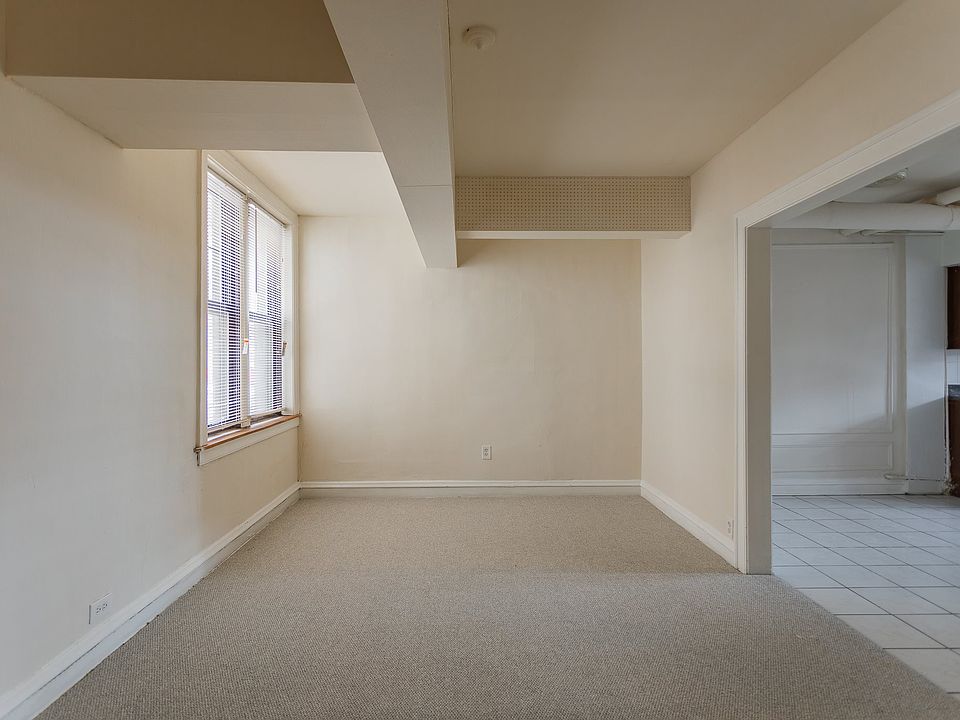 1st image of 1229 W Chase Ave #2