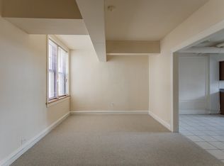 1229 W Chase Ave #2, Chicago, IL 60626