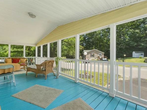 2 Lilac Drive, Rochester, NH 03867-5254