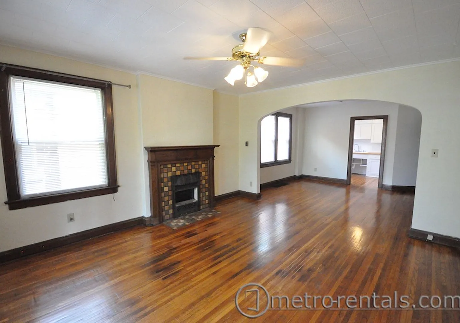 2620 Indianola Avenue - Units A B C D — Photo 2