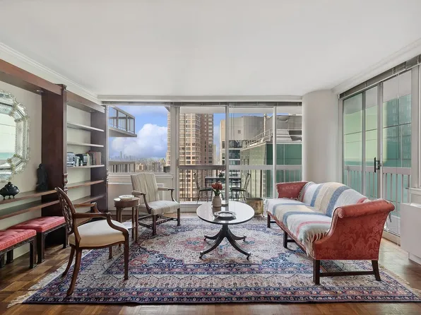 235 E 40th St APT 37C, New York, NY 10016