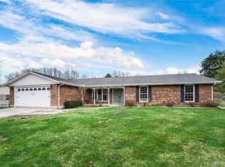 19 Nightingale Trl, Enon, OH 45323