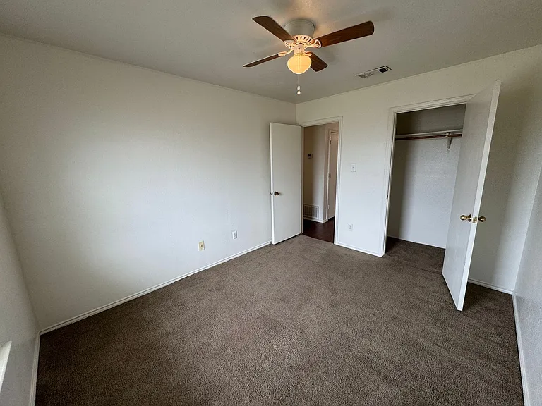 1109 Horizon Dr — Photo 15