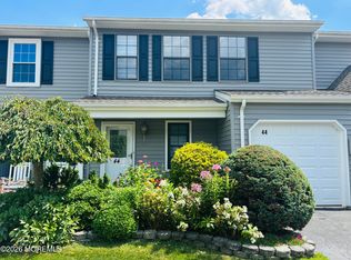 44 Mariners Cv, Freehold, NJ 07728
