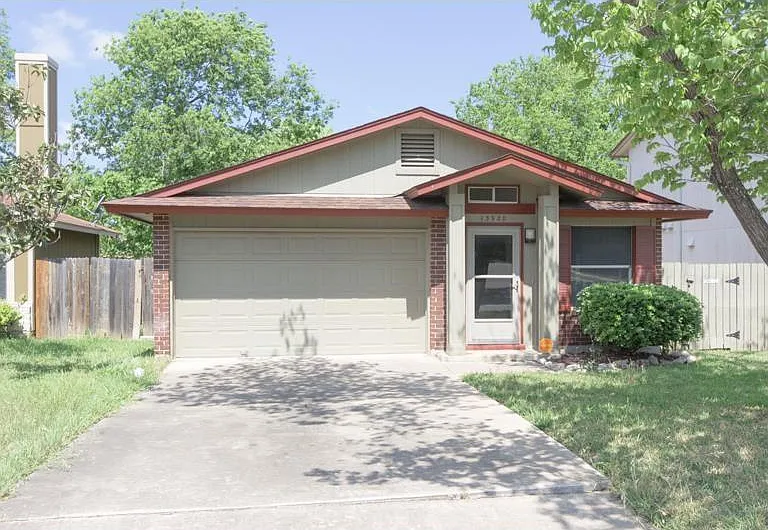 13920 Merseyside Dr — Photo 7