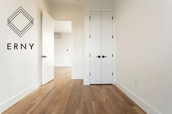 Rented by ERNY LLC | media 26