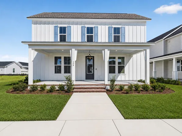 774 Blueway Ave, Summerville, SC 29486