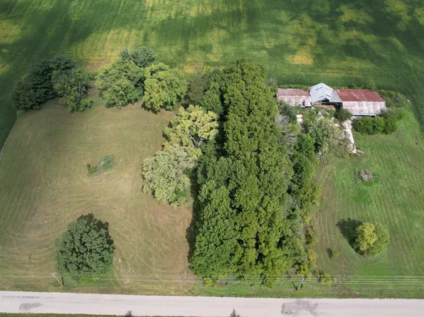 1000 S, Ladoga, IN 47954