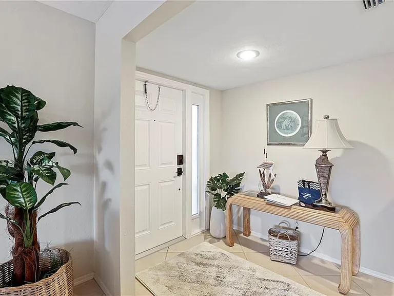 84 Georgetown Blvd #84 — Photo 14