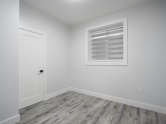 4th image of 7518 205a St