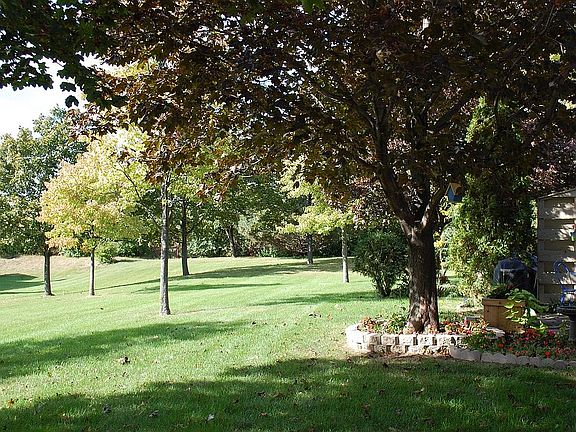 3rd image of 4614 S Woodland Dr #4614