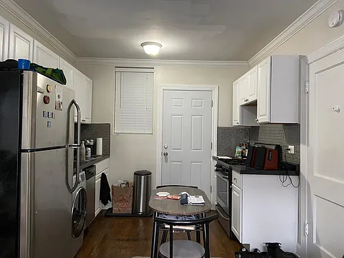 1058 W Lill Ave #1 Photo 1