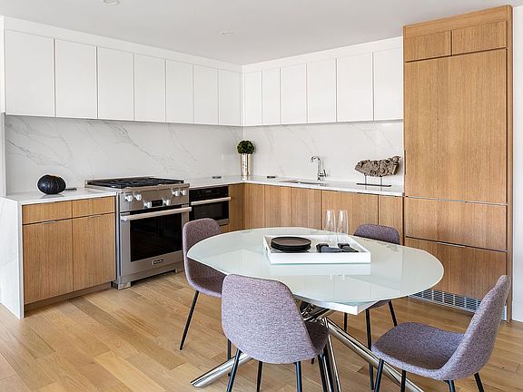 4th image of 175 W 95th St APT 4E