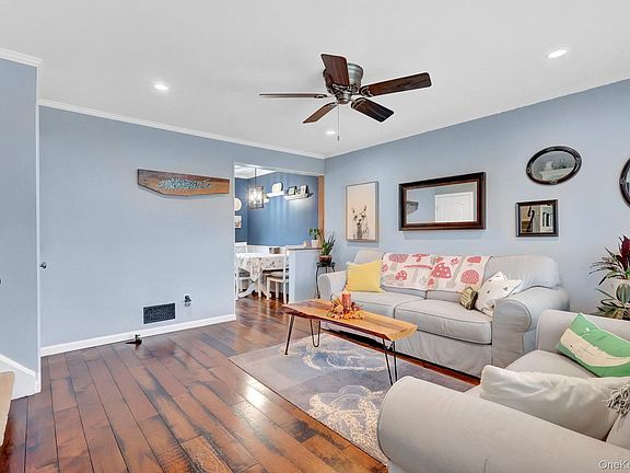 4th image of 96 Washington Avenue