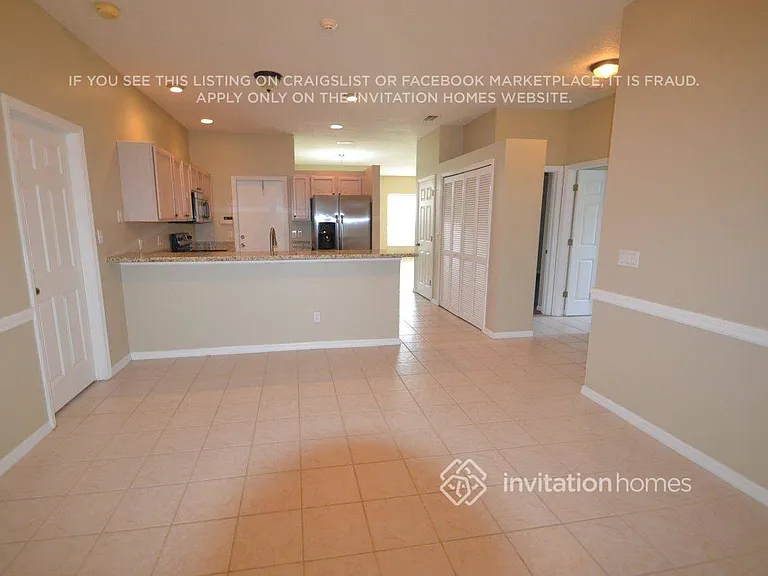 4455 Sunset Cay Cir — Photo 8
