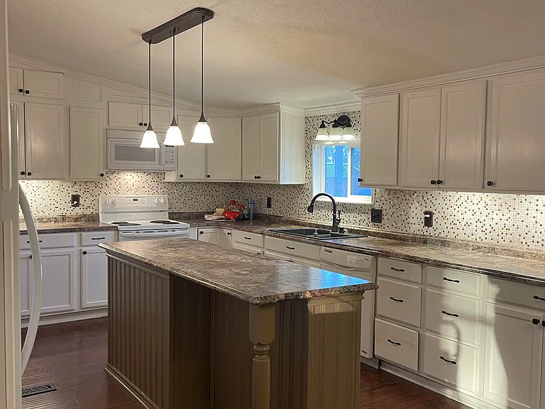 114 Dorflinger Ct — Photo 27