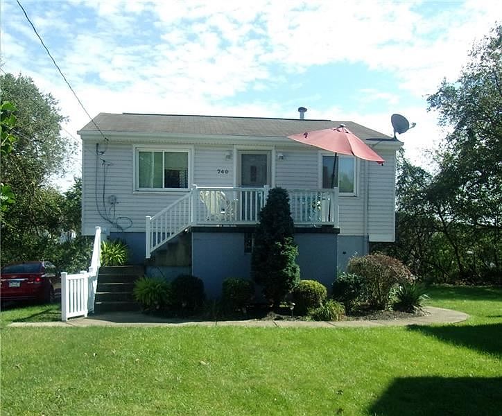 1st image of 740 Blair St