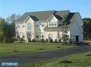 98 Willow Grove Rd, Shamong, NJ 08088