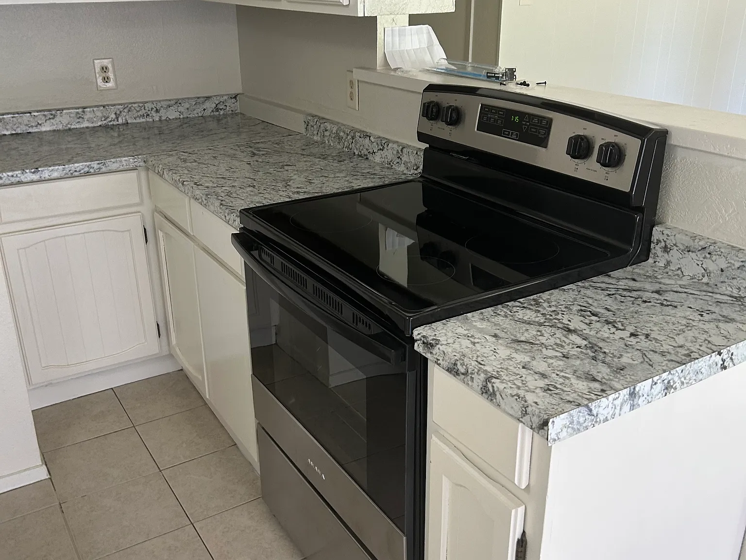 3 bed, 1436 sqft, $2,000 — Photo 4