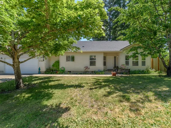 87955 9th St, Veneta, OR 97487