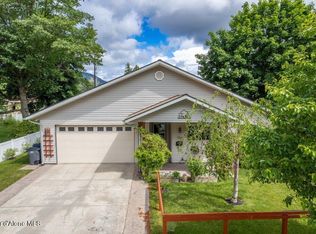 1312 Pine St, Sandpoint, ID 83864