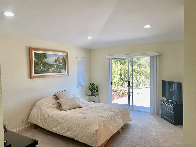 15976 Camino Codorniz — Photo 4