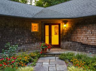 15 Woodin Rd, Kent, CT 06757