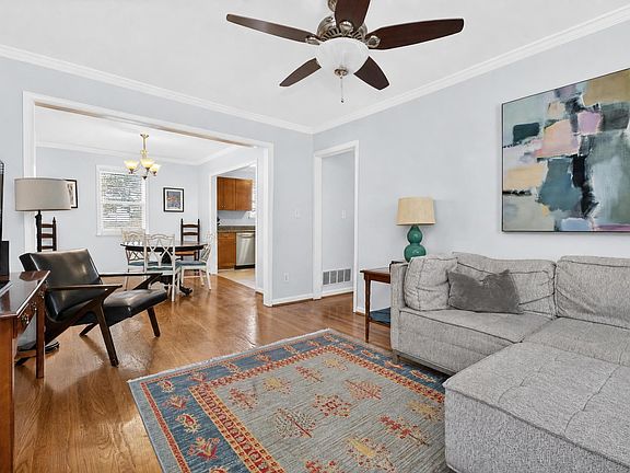 5th image of 621 46th St S