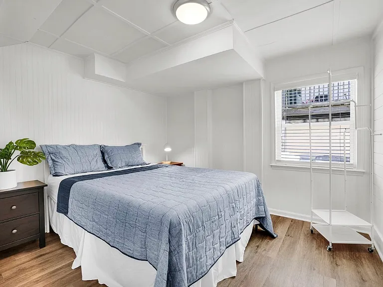 1027 S Shore Dr — Photo 12