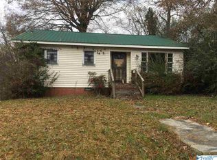 901 Spruce St, Gadsden, AL 35901