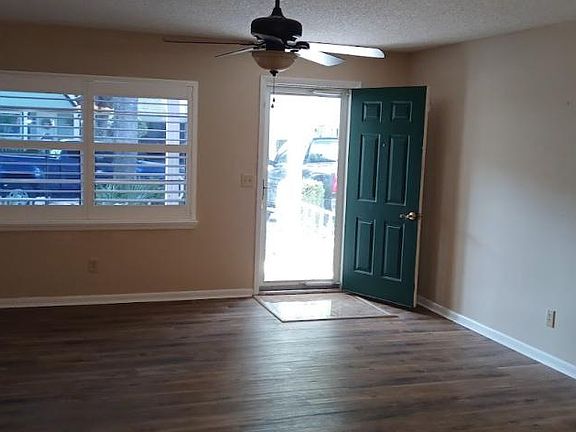 2nd image of 9357 SW 82nd Ter Unit C