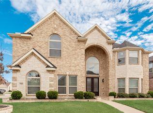 7112 Playa Norte Dr, Grand Prairie, TX 75054