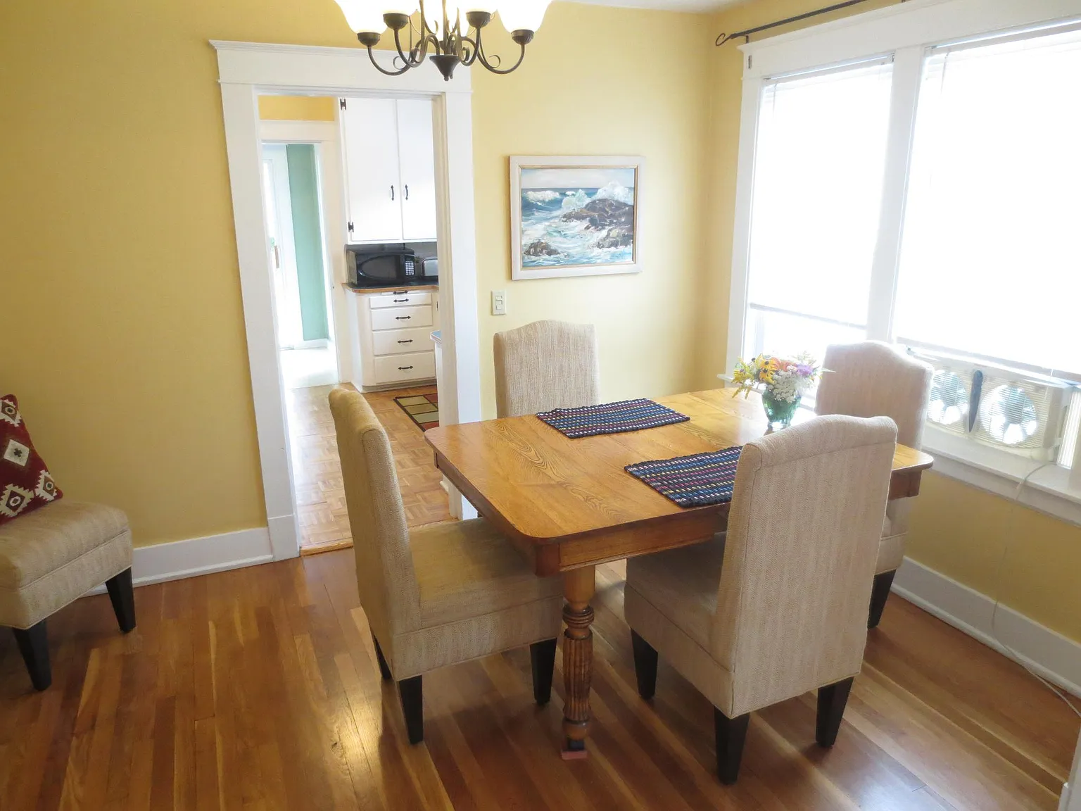 2 bed, 980 sqft, $1,975 — Photo 3