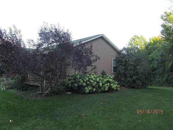 4th image of 14 Eastview Hts