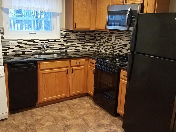 2nd image of 1809 E Passyunk Ave Floor 2