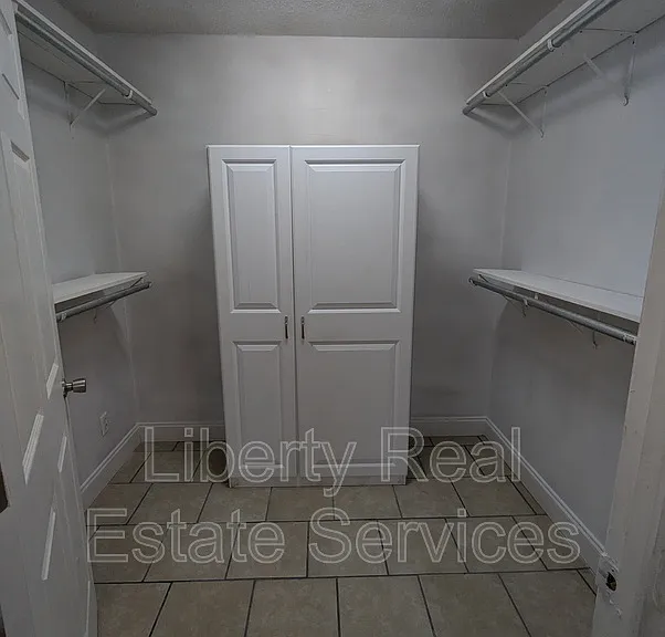 599 Olive St — Photo 6