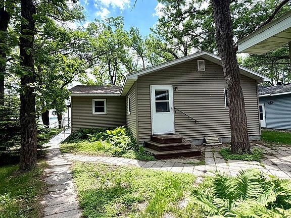 3rd image of 36678 Oak Point Dr