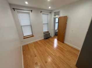 28 Rutgers St APT 2C, New York, NY 10002