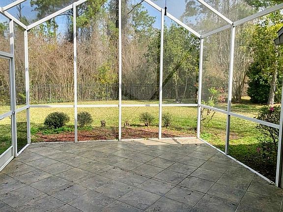 5th image of 681 Lake Stone Cir