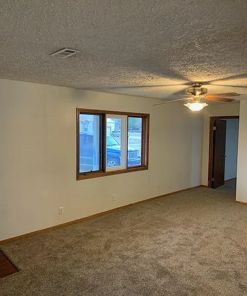 1724 N Moyle St — Photo 6