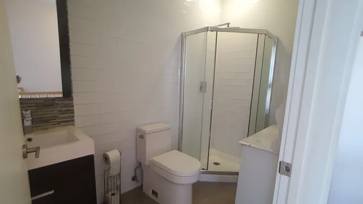 Rented by Evergreen Apartments BK | media 34