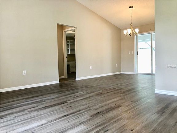 4th image of 5923 Colony Place Dr