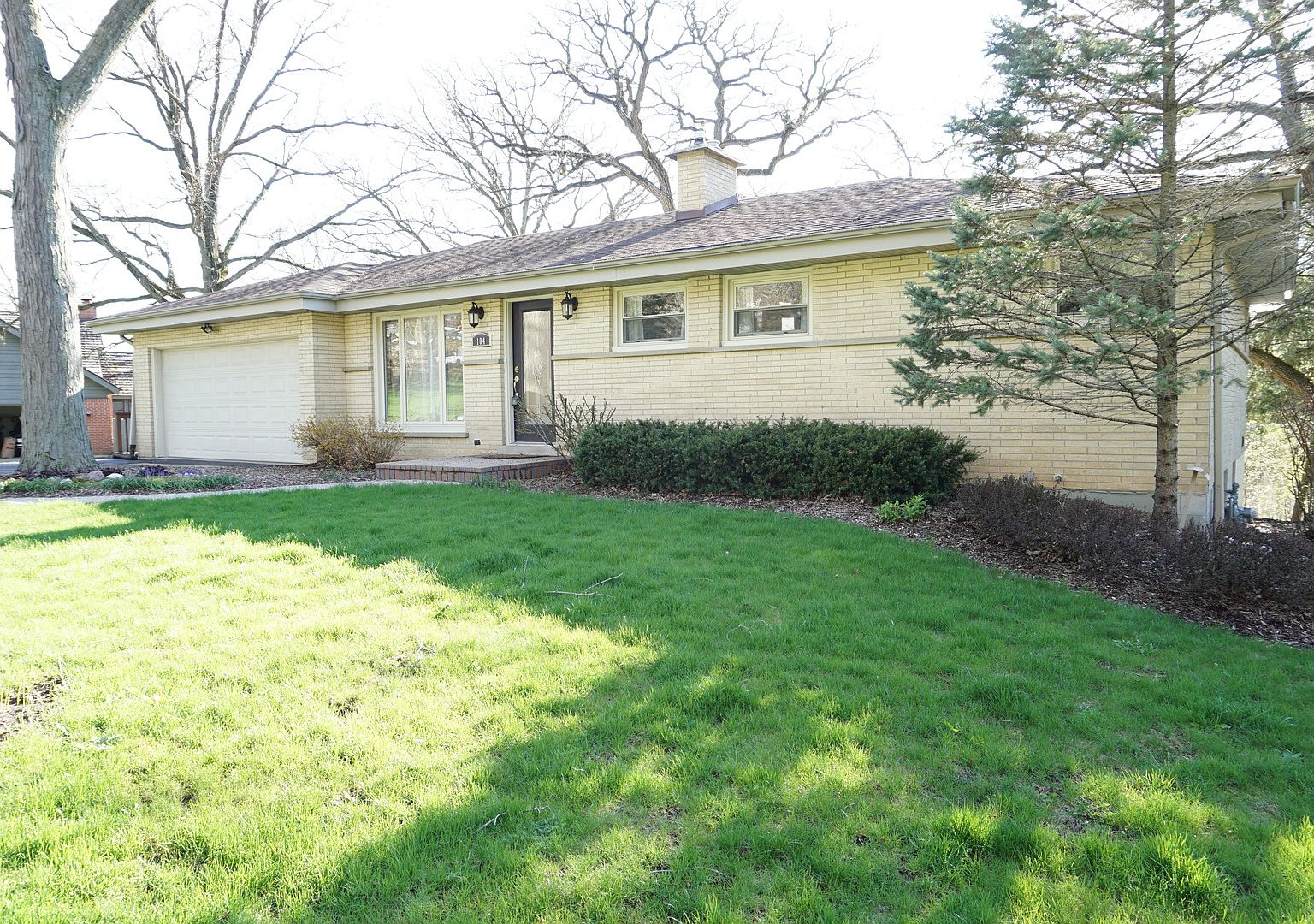 104 E Lake Shore Dr, Tower Lakes, IL 60010 Zillow