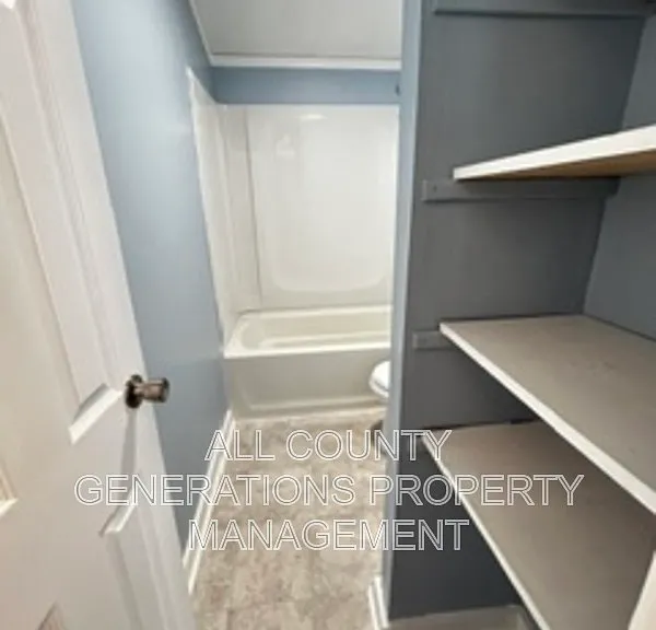 165 Bellfield Ave — Photo 4