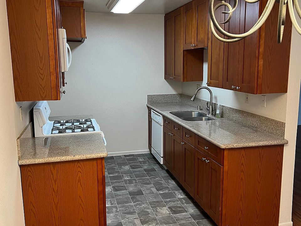 1st image of 461 E Providencia Ave APT C