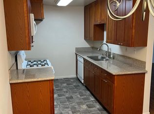 461 E Providencia Ave APT C, Burbank, CA 91501